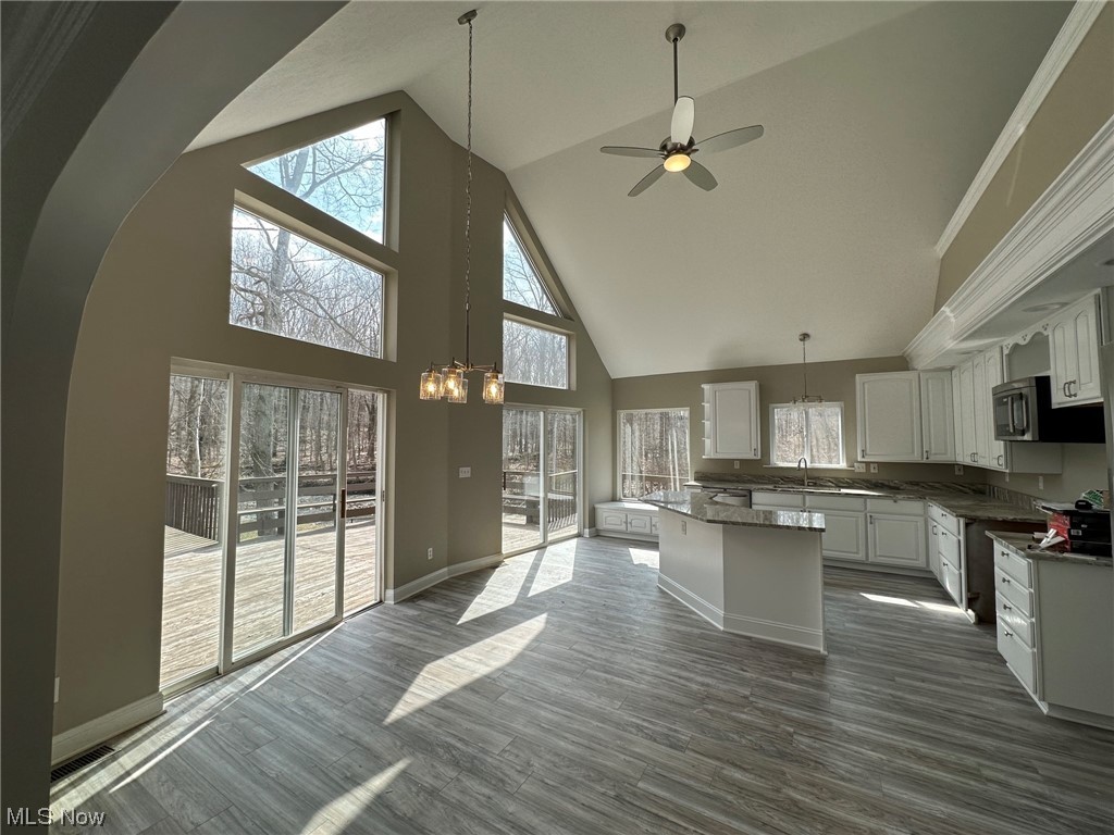 Chardon 01 - Residential