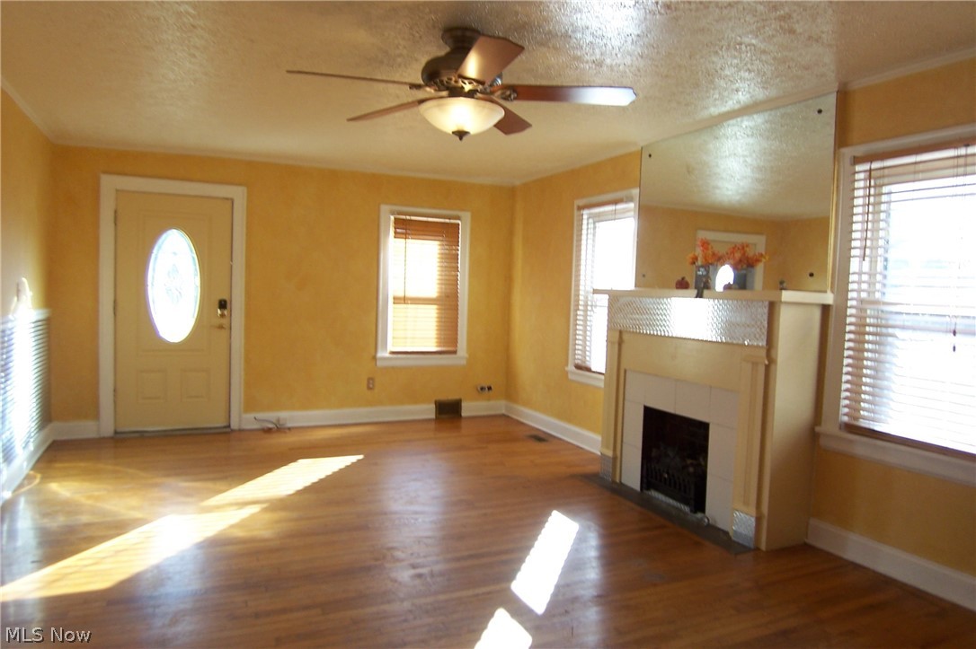 East Akron Terrace - Residential