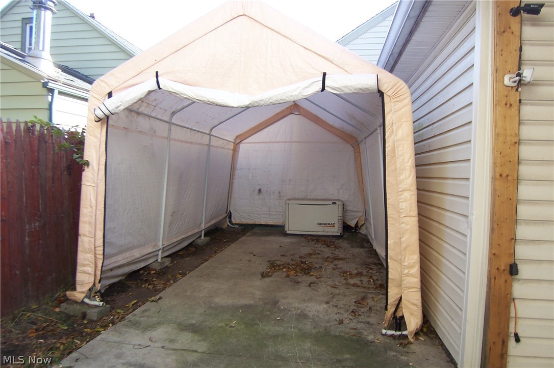 East Akron Terrace - Residential