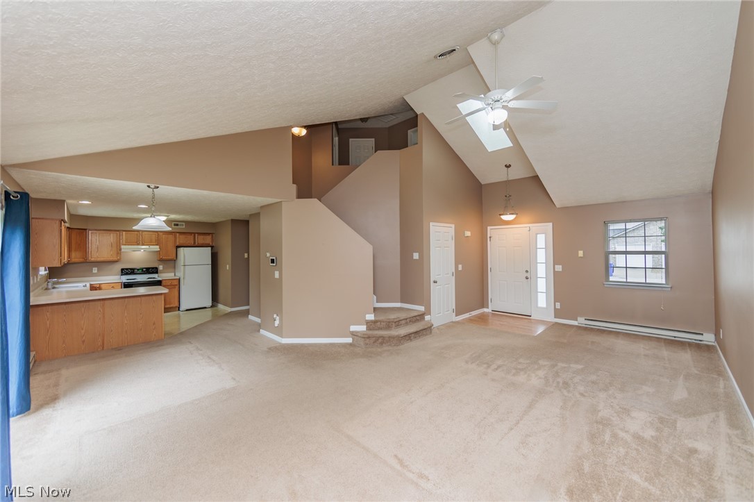 Creekside/Pleasant Lakes Condo - Residential