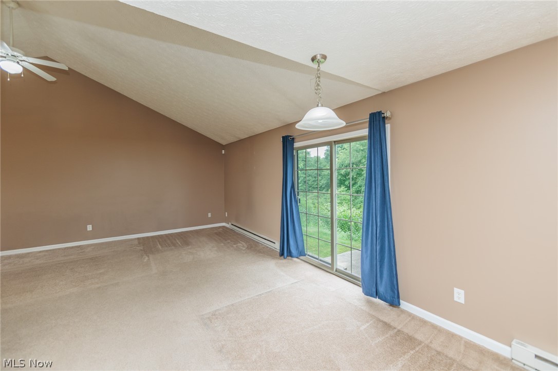Creekside/Pleasant Lakes Condo - Residential