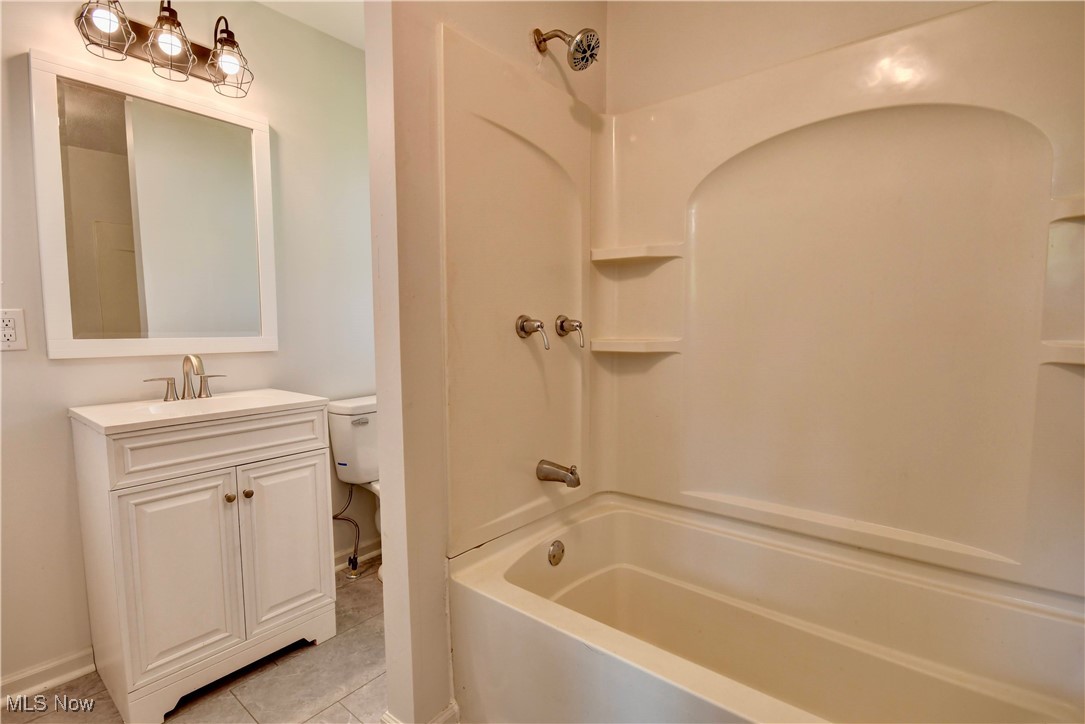27 S Church Street, Sherrodsville, Ohio image 15