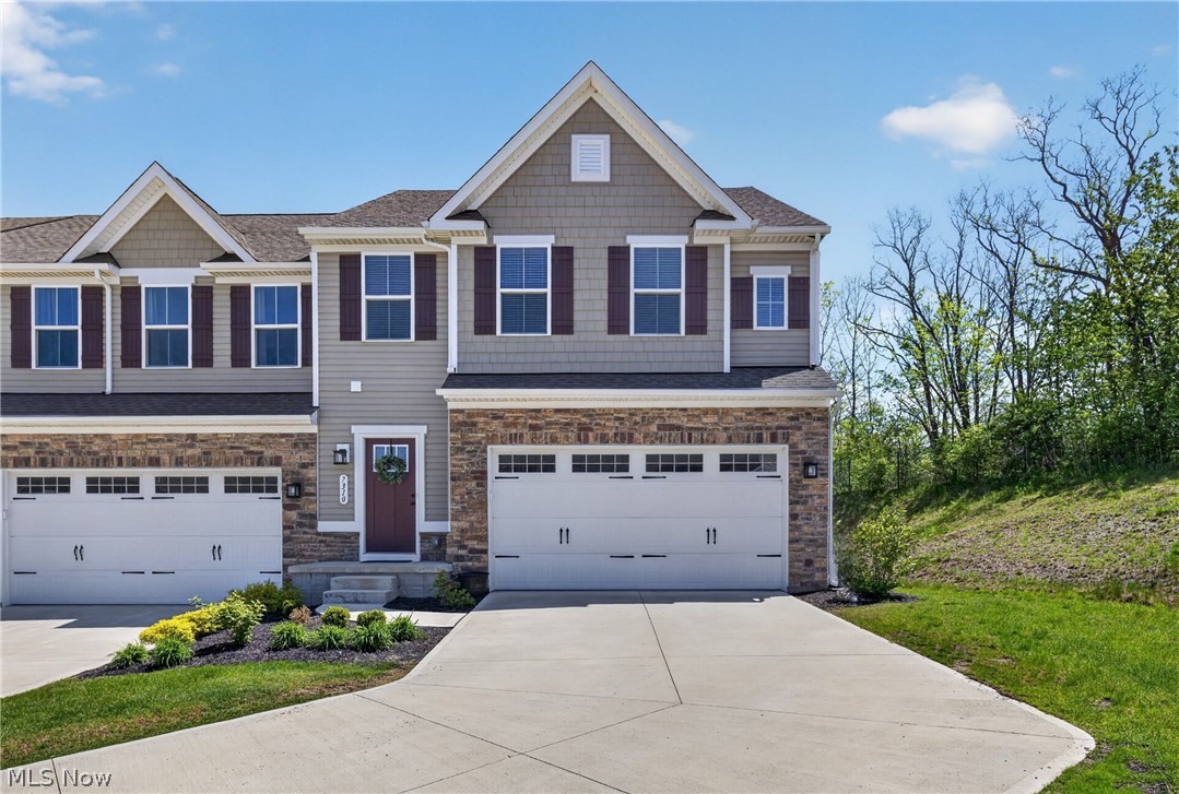 Hillshire Woods II Condo - Residential