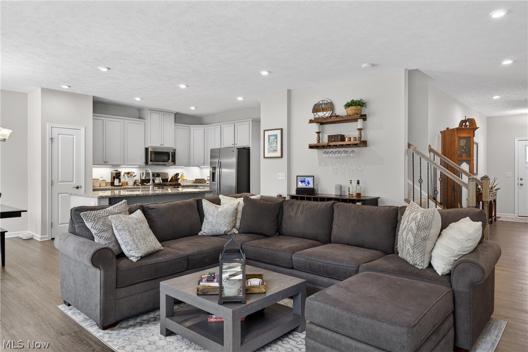 Hillshire Woods II Condo - Residential