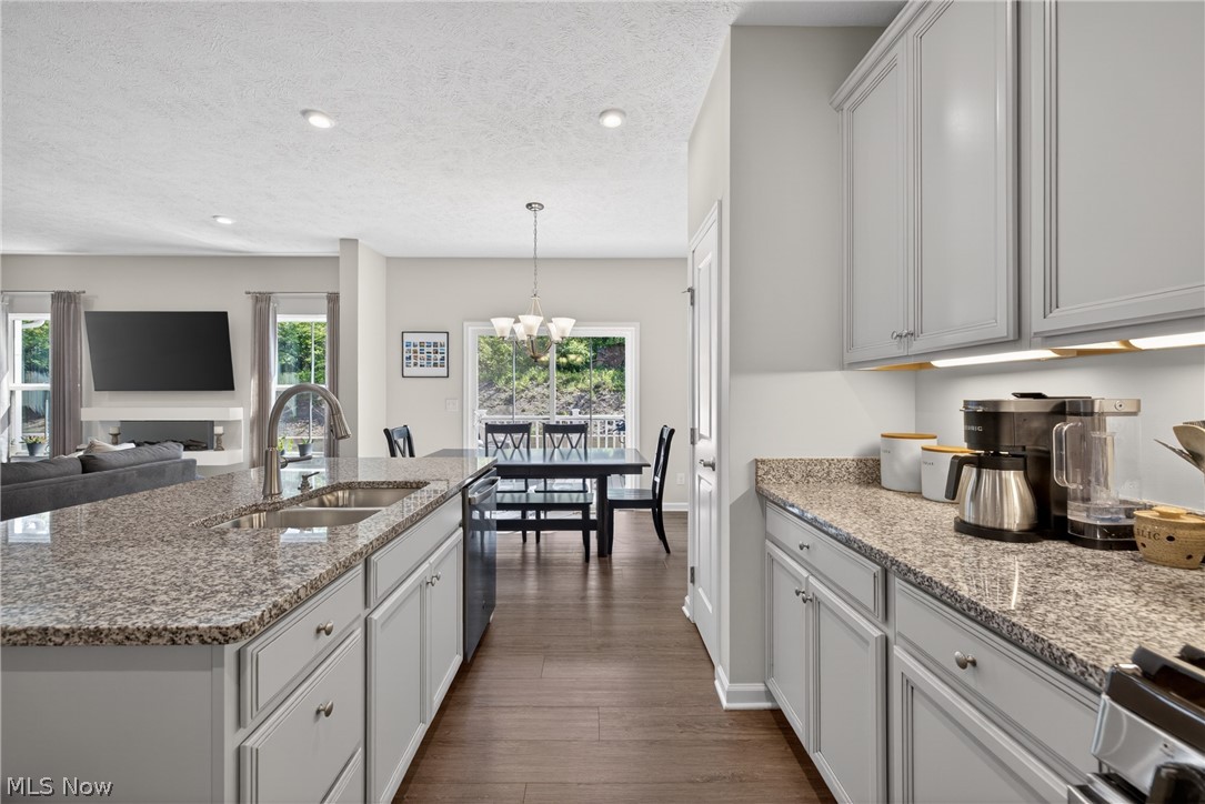 Hillshire Woods II Condo - Residential