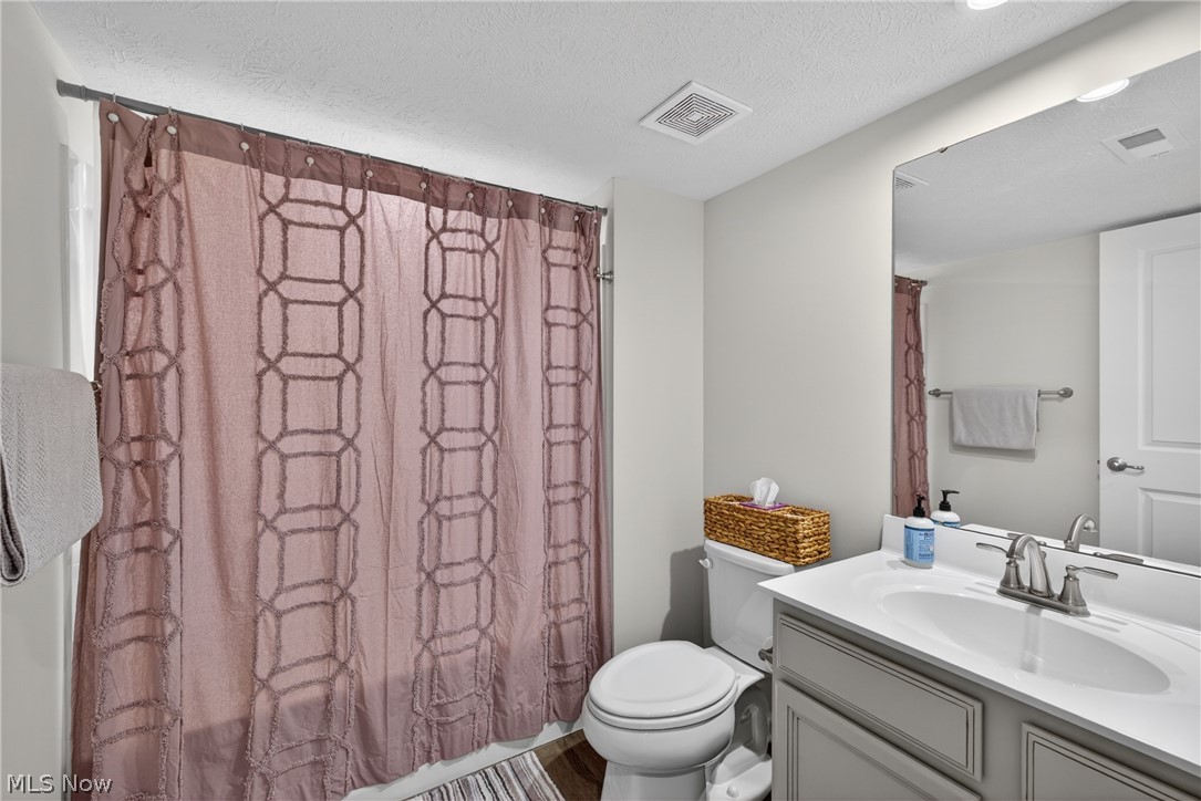 Hillshire Woods II Condo - Residential