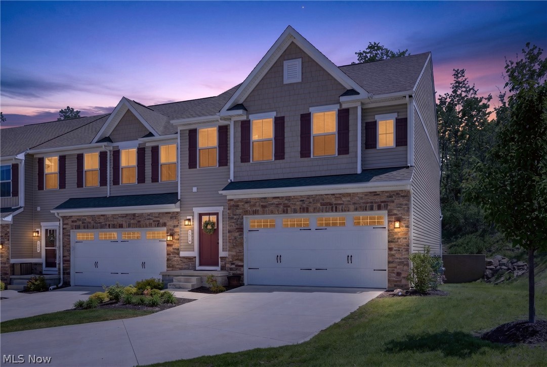 Hillshire Woods II Condo - Residential