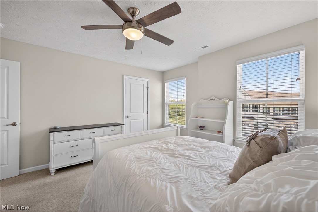 Hillshire Woods II Condo - Residential