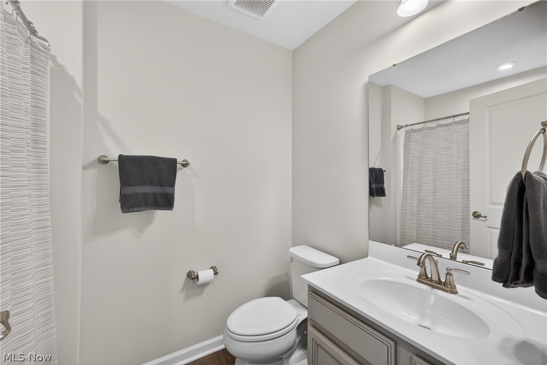 Hillshire Woods II Condo - Residential