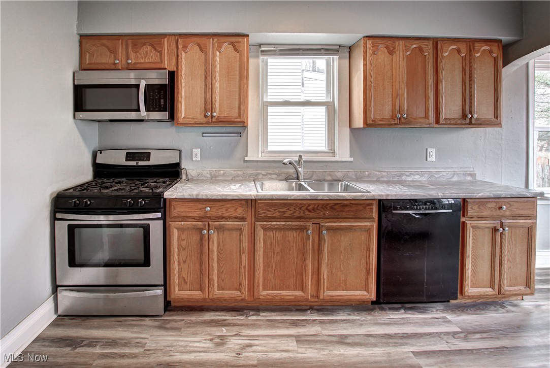 227 Spruce Street, Elyria, Ohio image 2