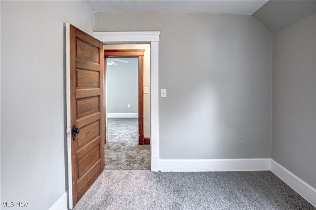 227 Spruce Street, Elyria, Ohio image 25