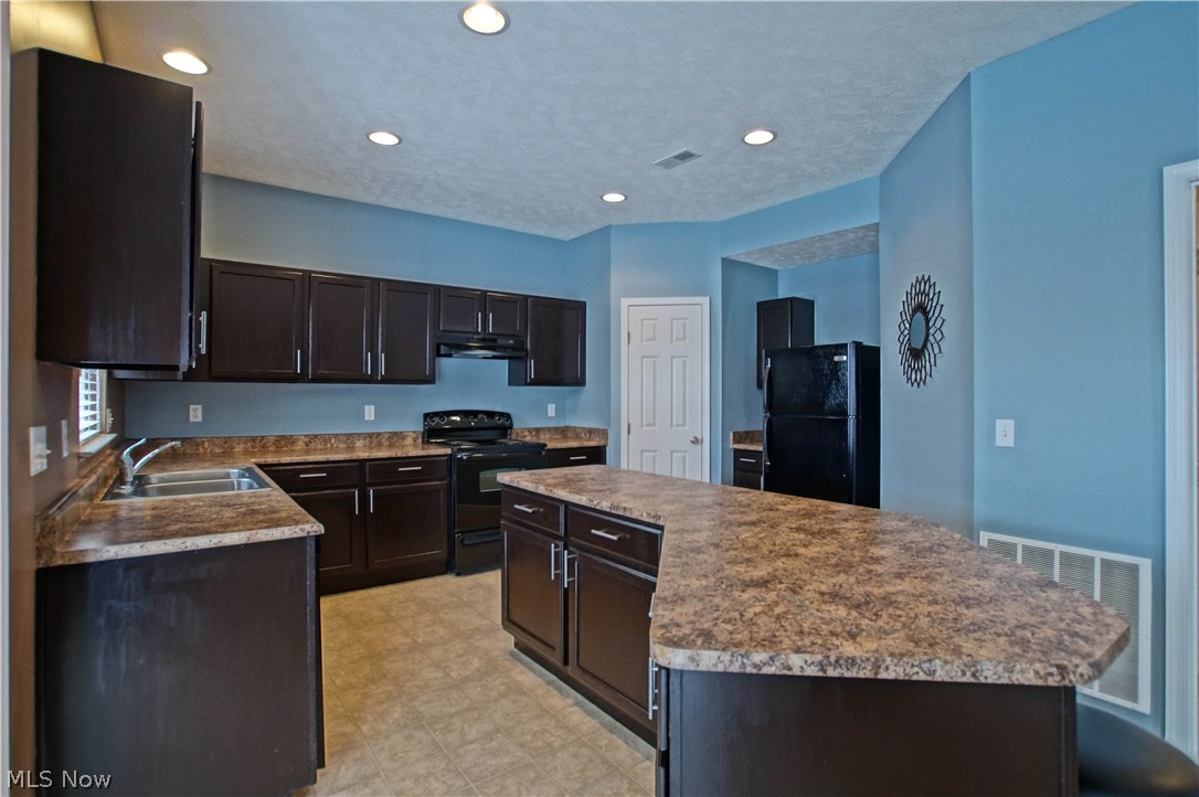 Willowbrook Sub Ph 4 - Residential