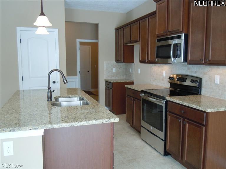 The Reserve at Pine Lakes Village - Residential