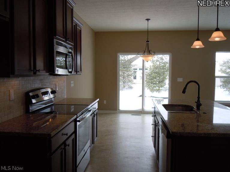 The Reserve at Pine Lakes Village - Residential