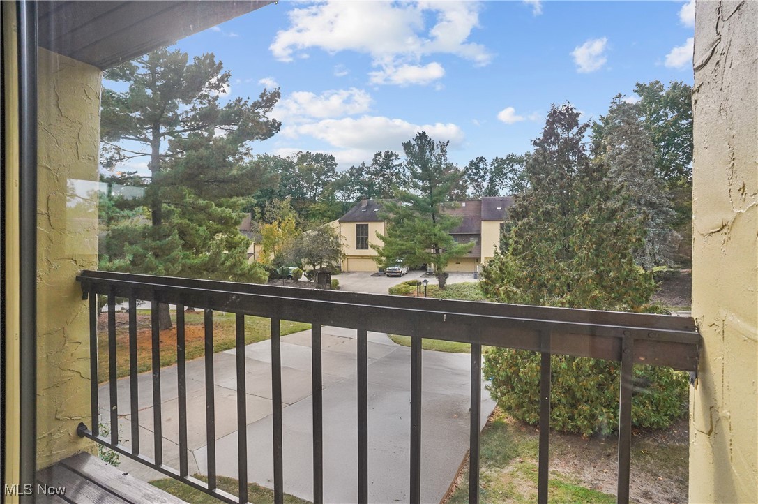 Hampton Woods - Residential