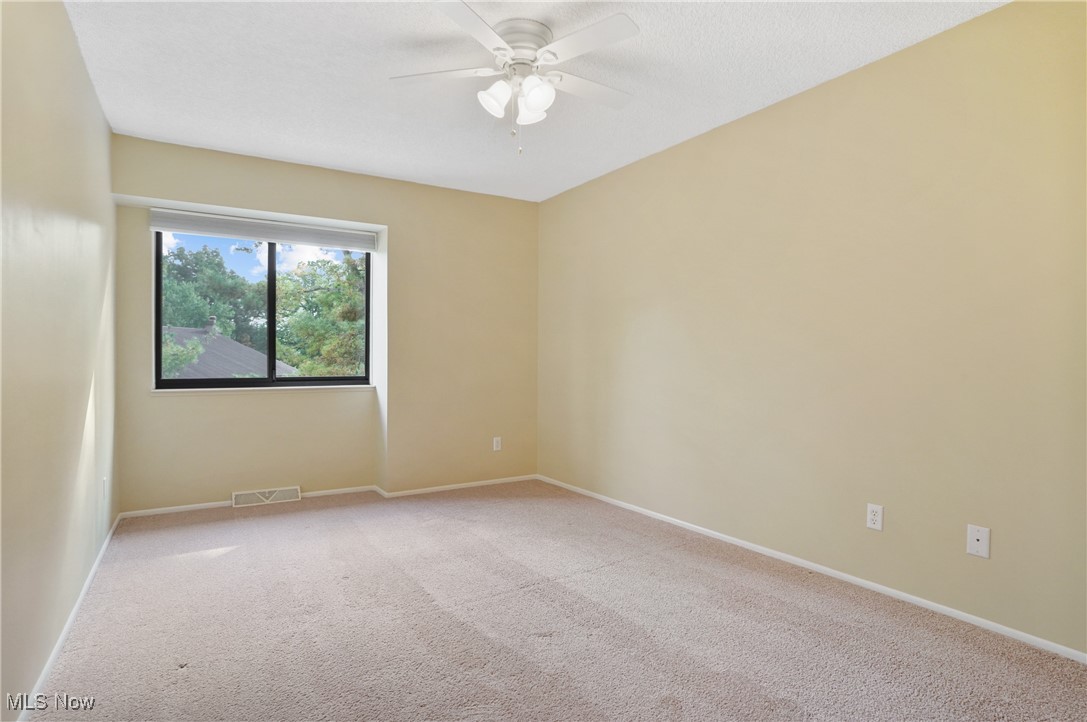 Hampton Woods - Residential