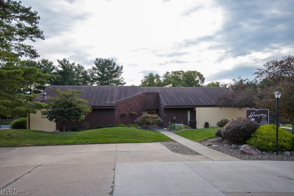 Hampton Woods - Residential