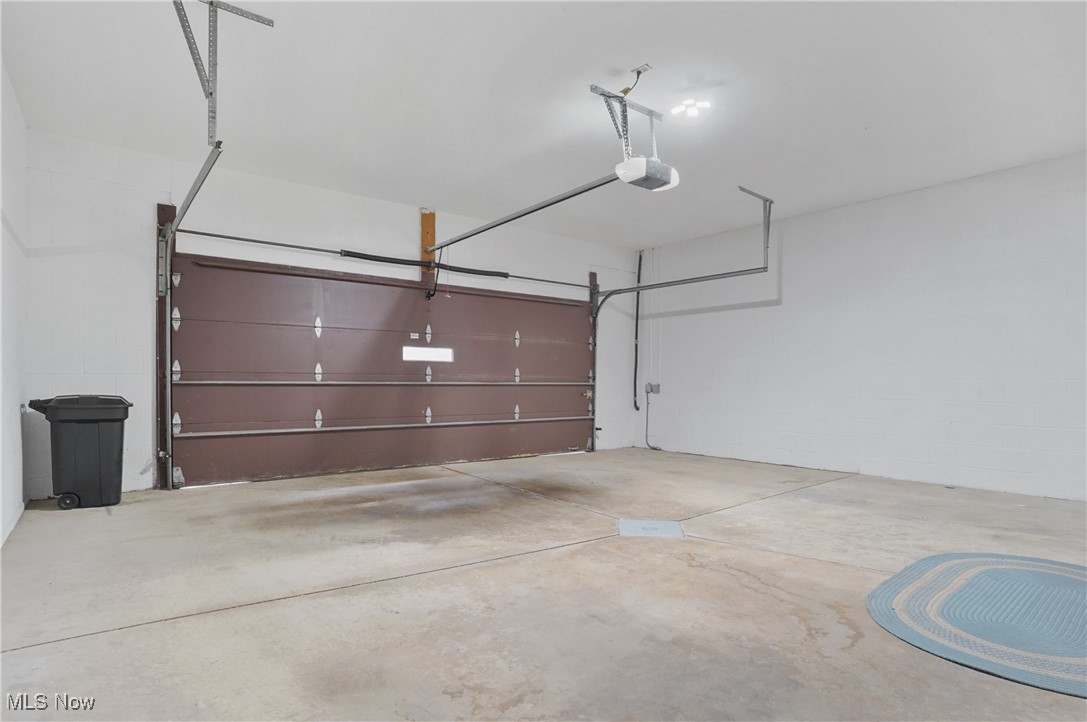 Hampton Woods - Residential