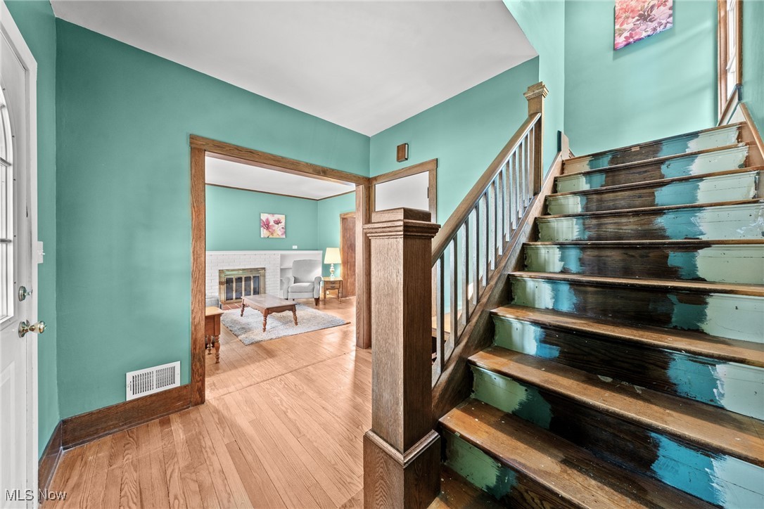 17445 Woodford Avenue, Lakewood, Ohio image 12