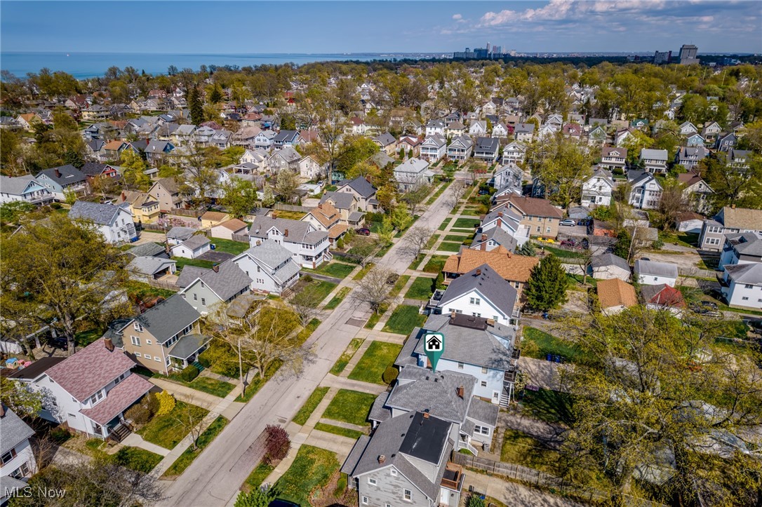 17445 Woodford Avenue, Lakewood, Ohio image 8