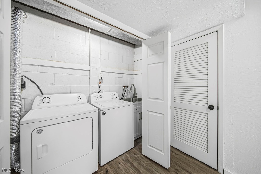 Four Seasons - Residential