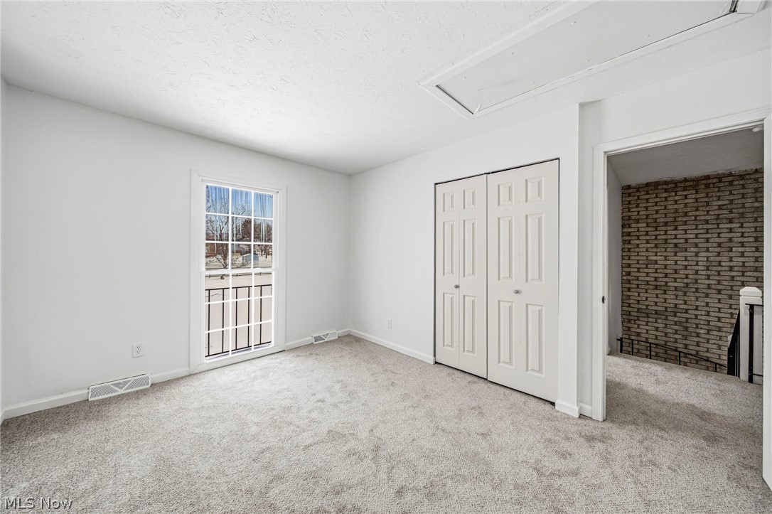 Four Seasons - Residential