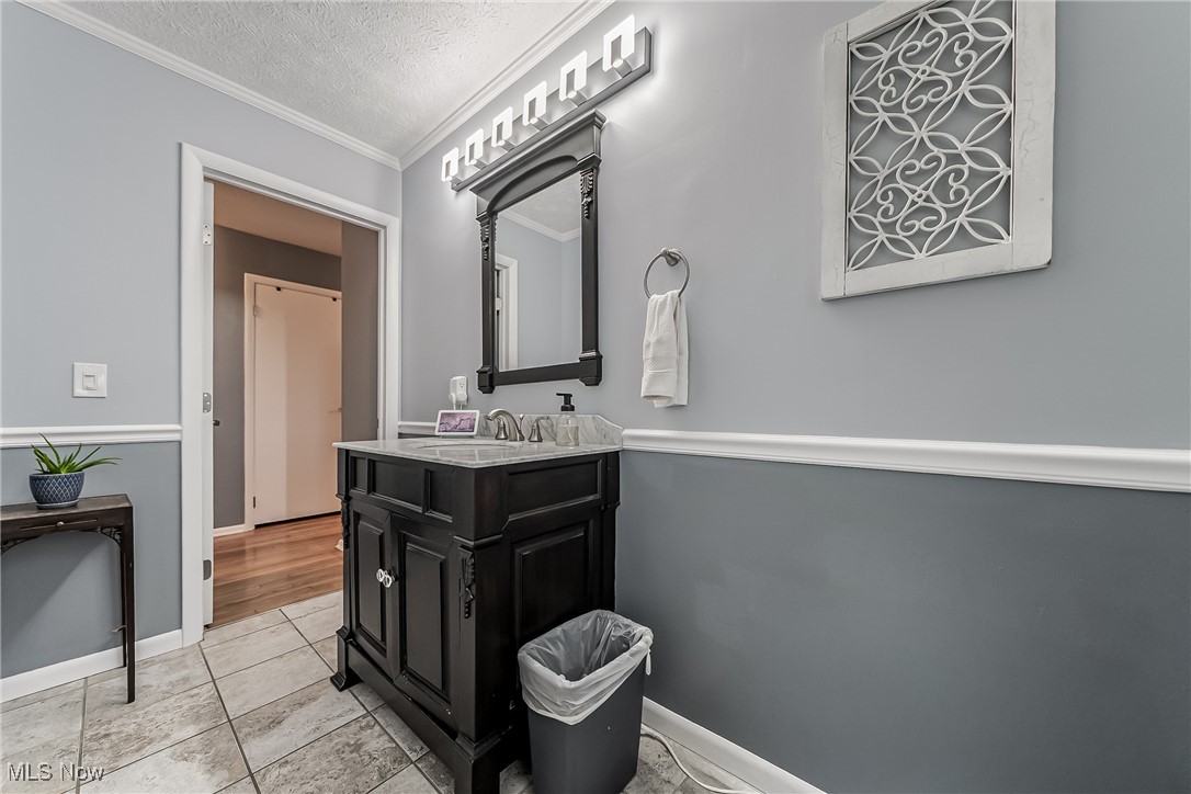 51055 Telegraph Road, Amherst, Ohio image 15