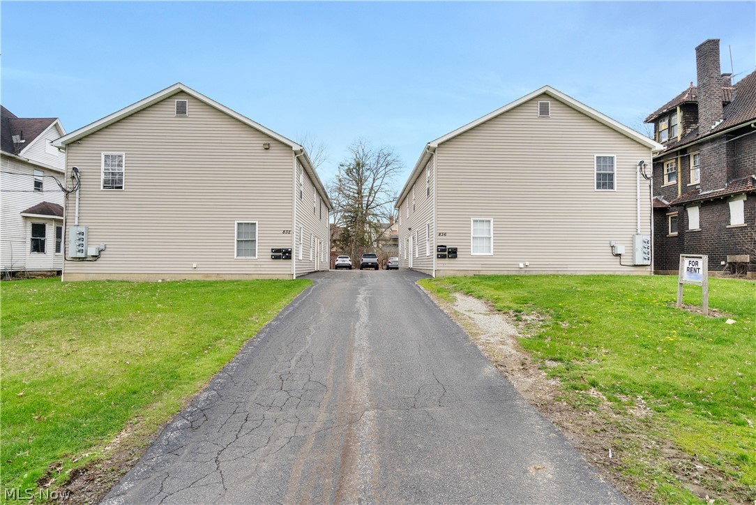 City/Youngstown - Residential Income