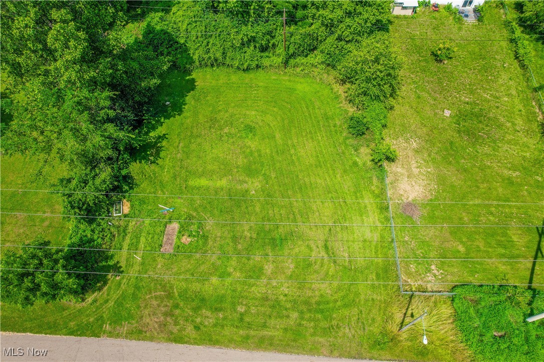 Great opportunity to build your new home on this .32 acre cleared lot in Southwest Canton. Affordable with city utilities available at the street and easy access to I-77 and Route 30. Call today for more information!