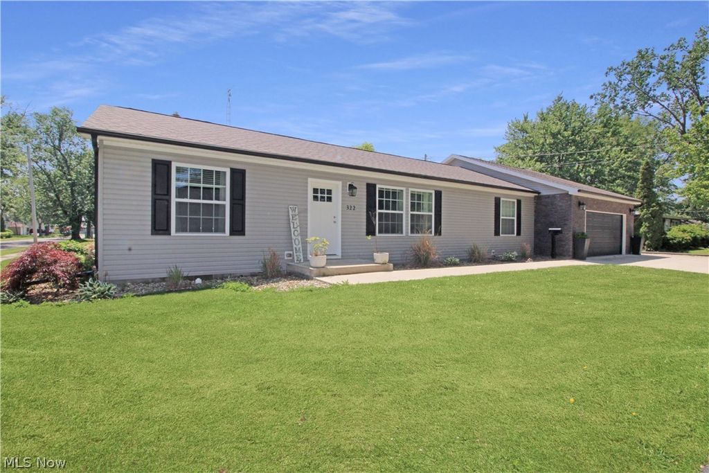 Photo of 322 Wilson Avenue, Port Clinton, OH 43452 (MLS # 5212380)