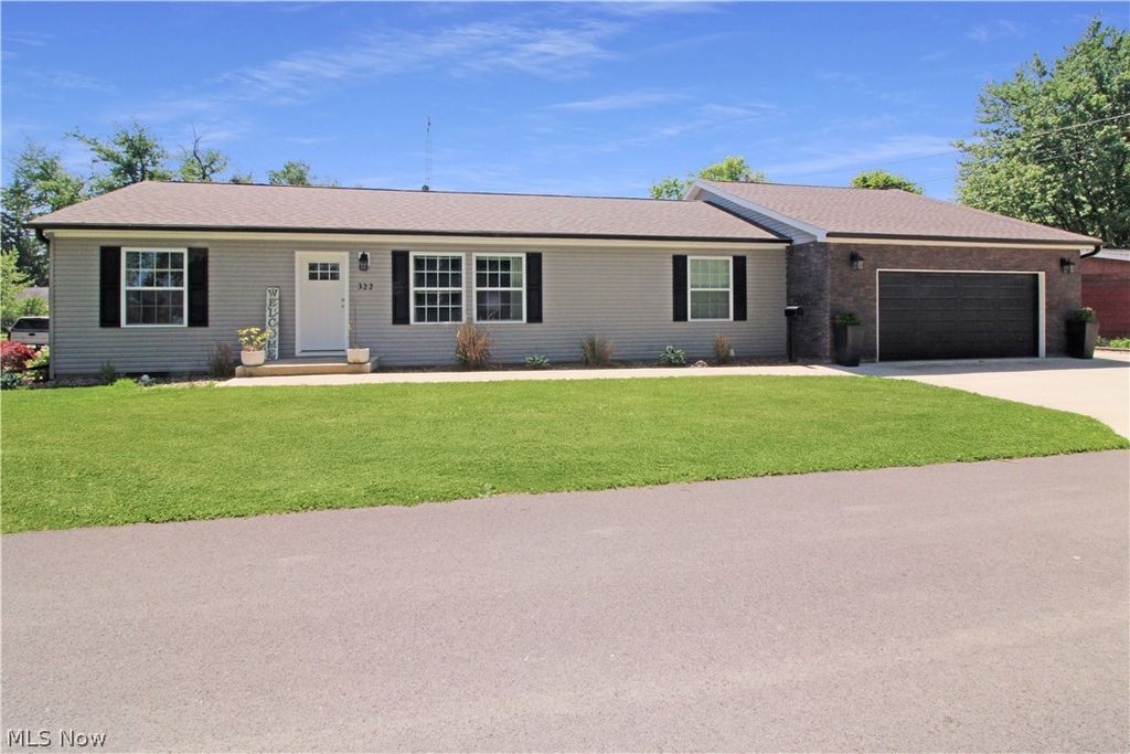 Photo of 322 Wilson Avenue, Port Clinton, OH 43452 (MLS # 5212380)
