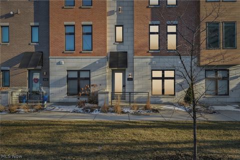 Tiny photo for 1446 E 14th Street, Cleveland, OH 44114 (MLS # 5189769)