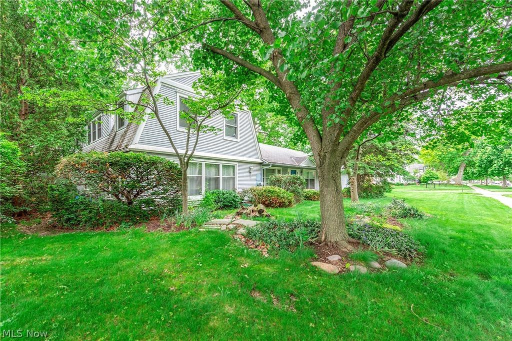 Photo of 457 Dover Center Road, Bay Village, OH 44140 (MLS # 5212027)