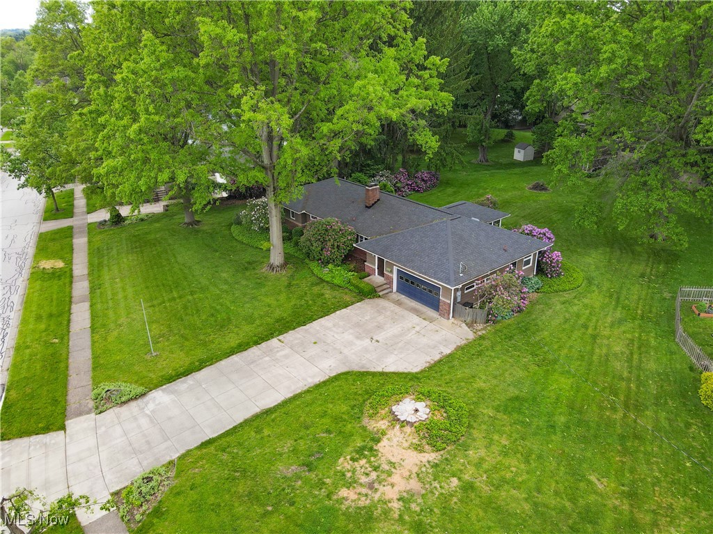 3063 Lake Road