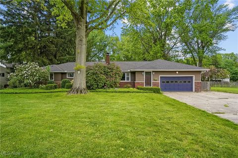 3063 Lake Road Silver Lake OH 44224