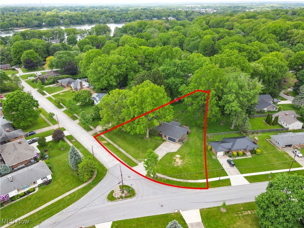 3063 Lake Road