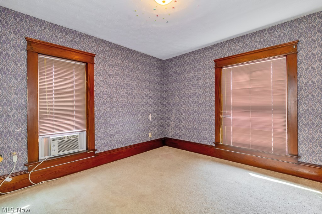 North Canton - Commercial Sale