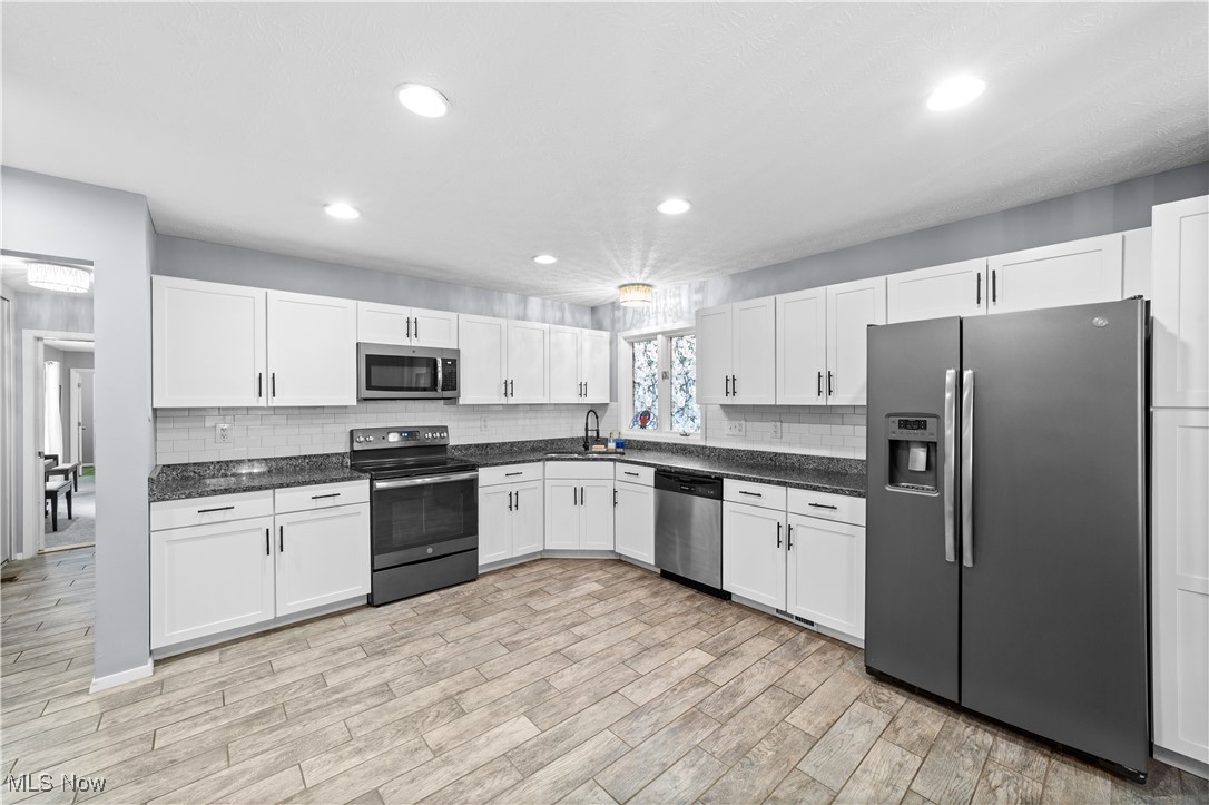 Meadowood 01 Ph 02 - Residential