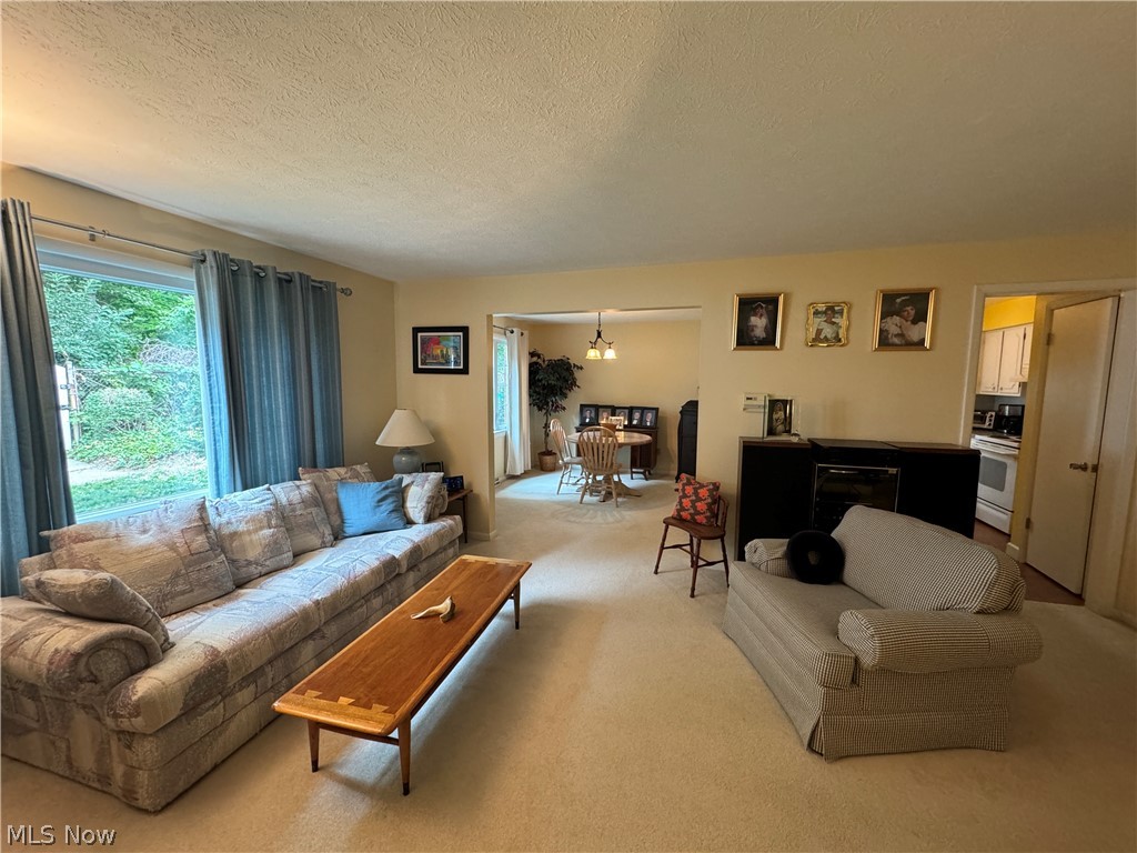 Hollycroft Condo - Residential