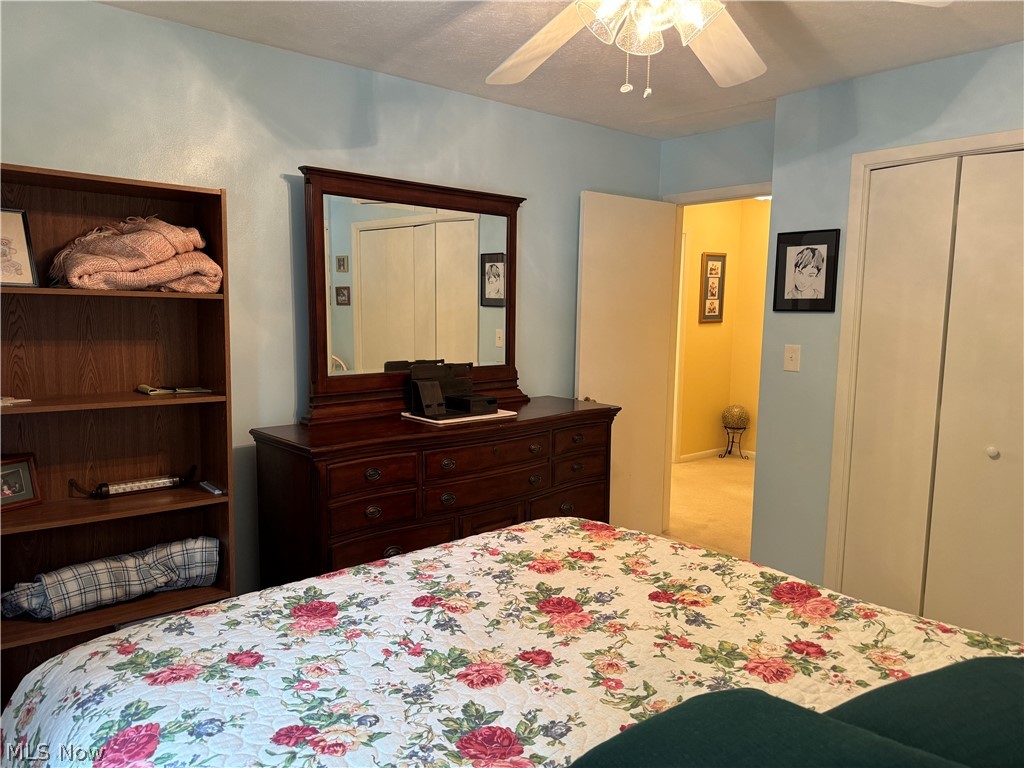 Hollycroft Condo - Residential