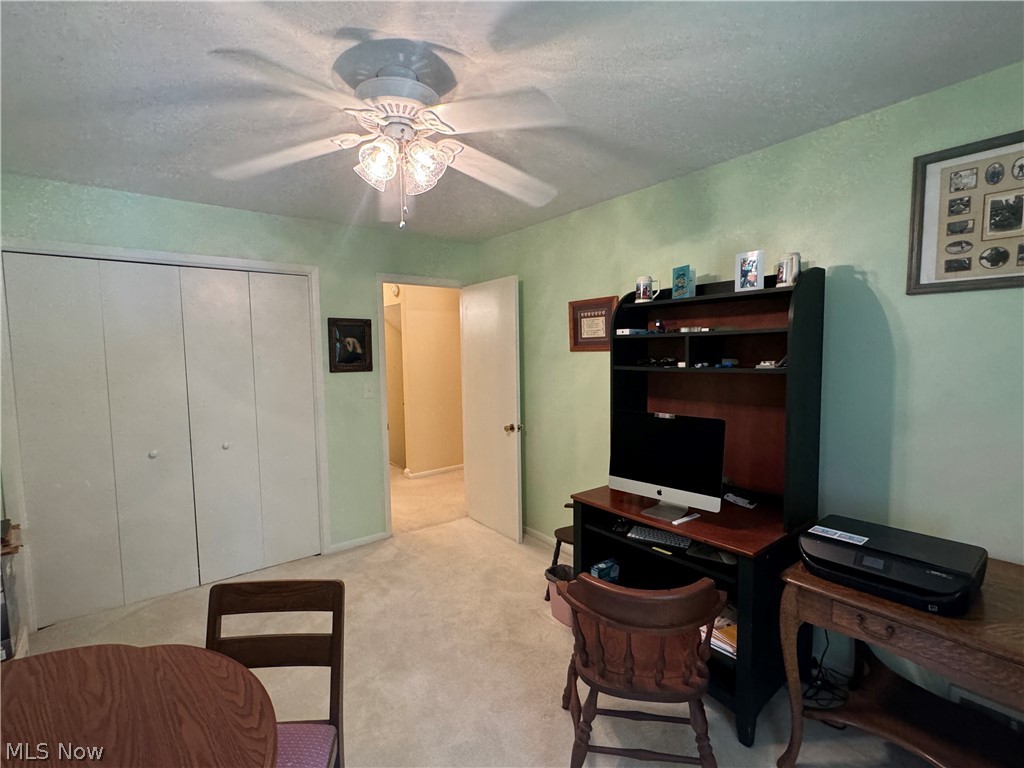 Hollycroft Condo - Residential