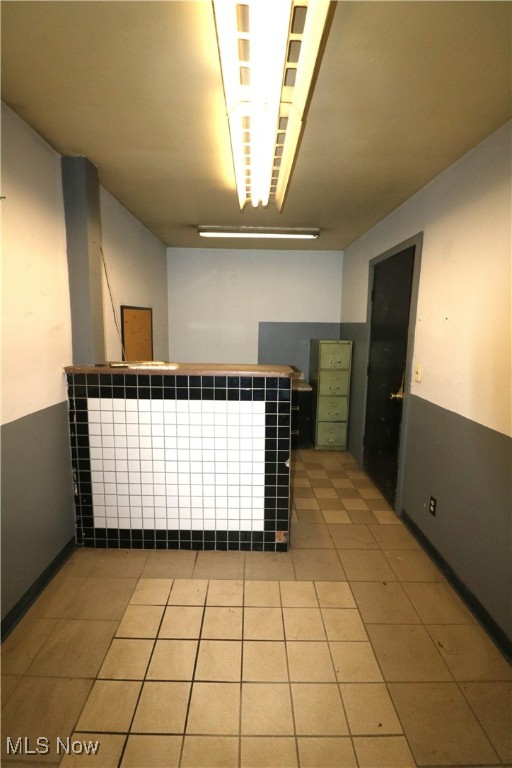 Section 4 City/Norwalk - Commercial Sale