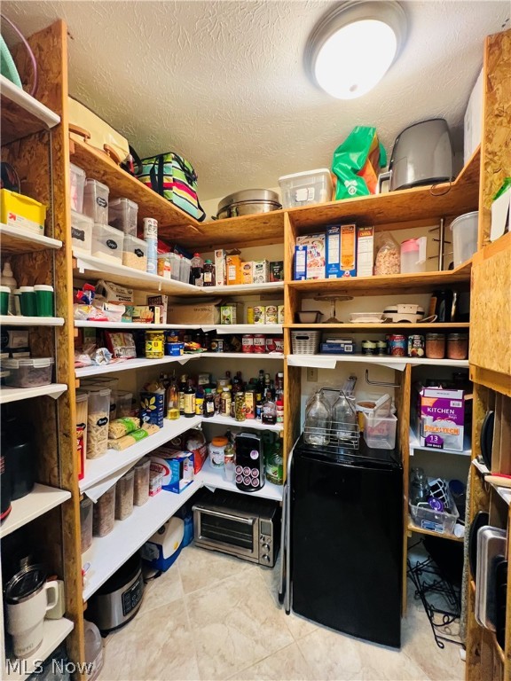 Hunting Mdws 12 - Residential