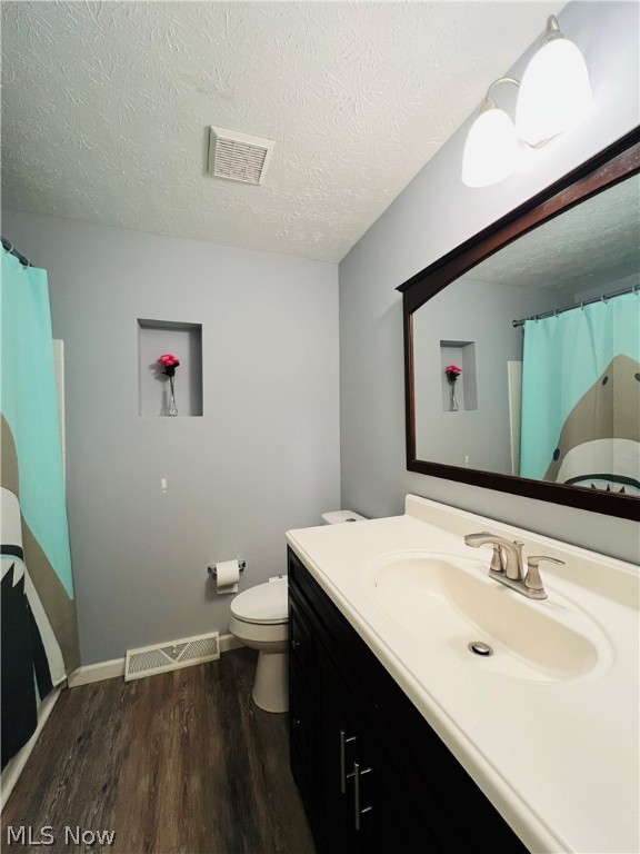 Hunting Mdws 12 - Residential