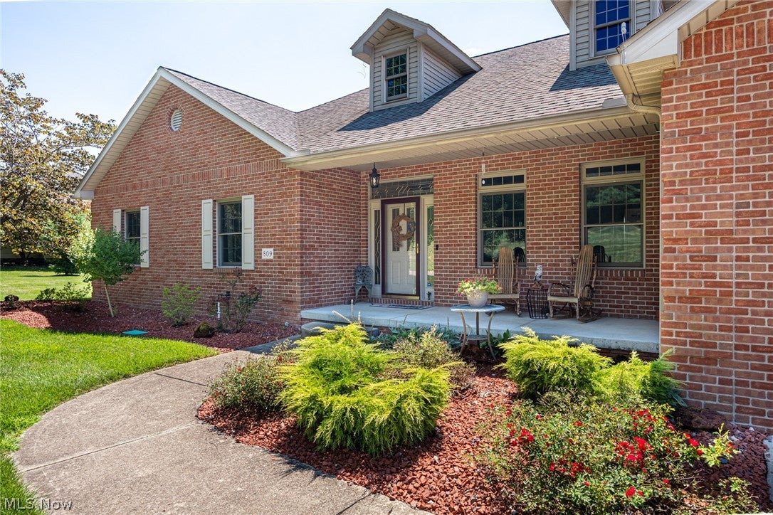 809 Sara Drive