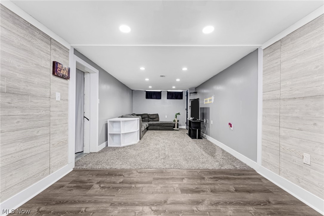 State-Brook - Residential