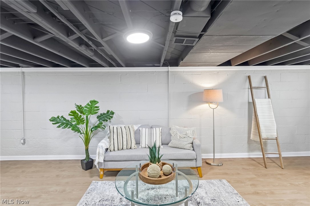 Grand Blvd Sub - Residential