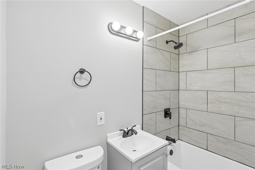 Grand Blvd Sub - Residential