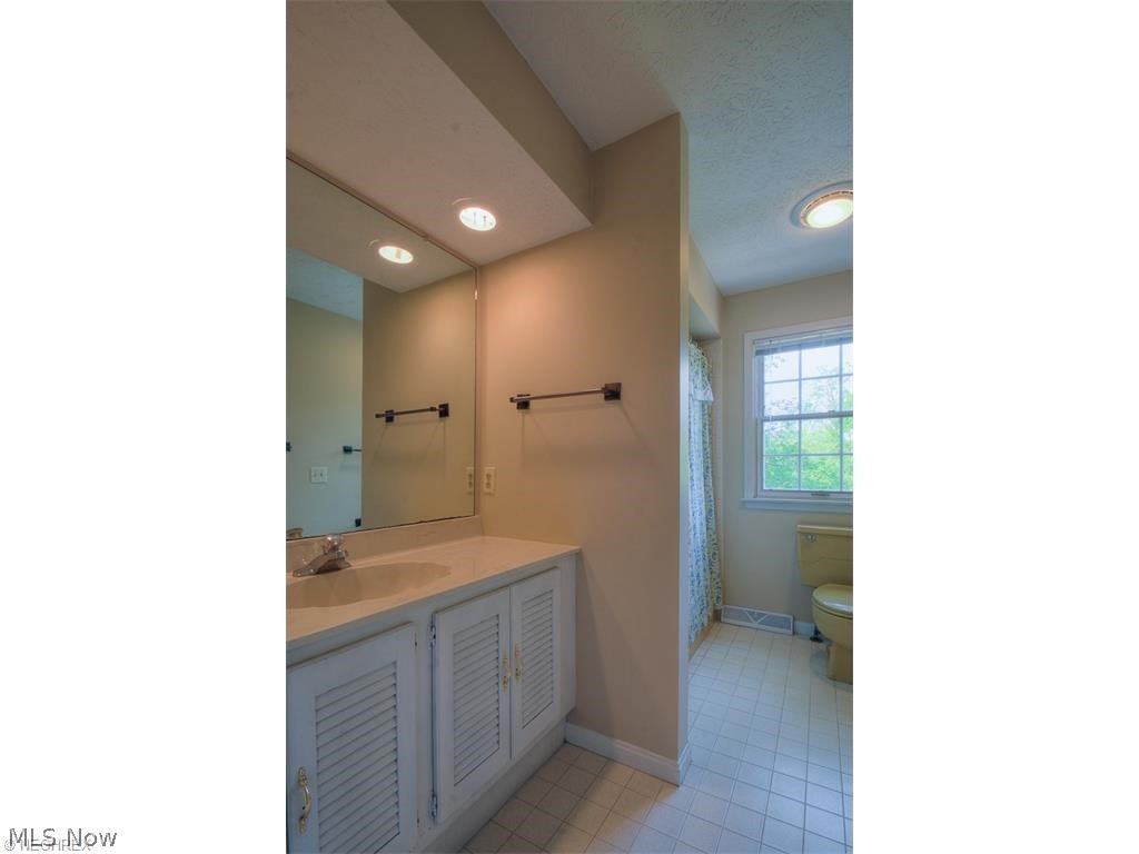 Greentree Road - Residential