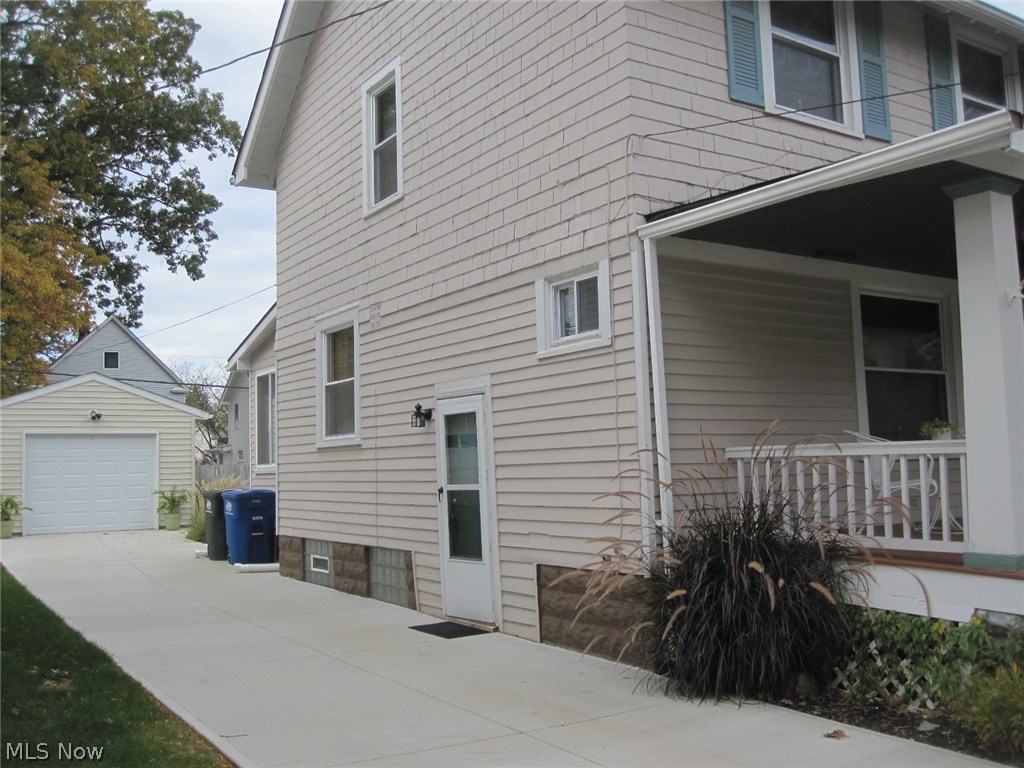 Matthews & Gilbert 03 - Residential